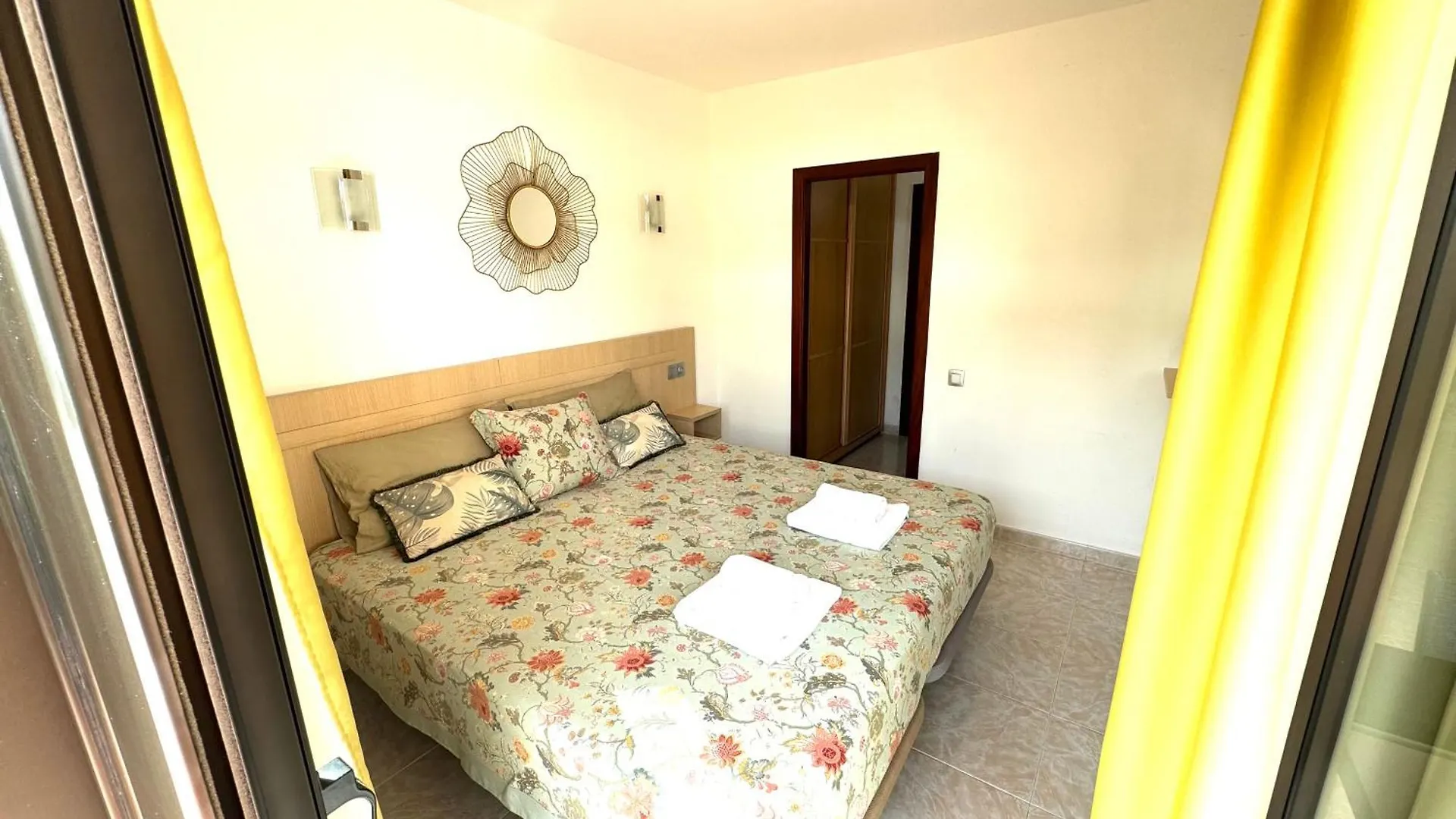 Guinea Apartment Playa del Ingles  0*, Playa del Ingles (Gran Canaria) Spain